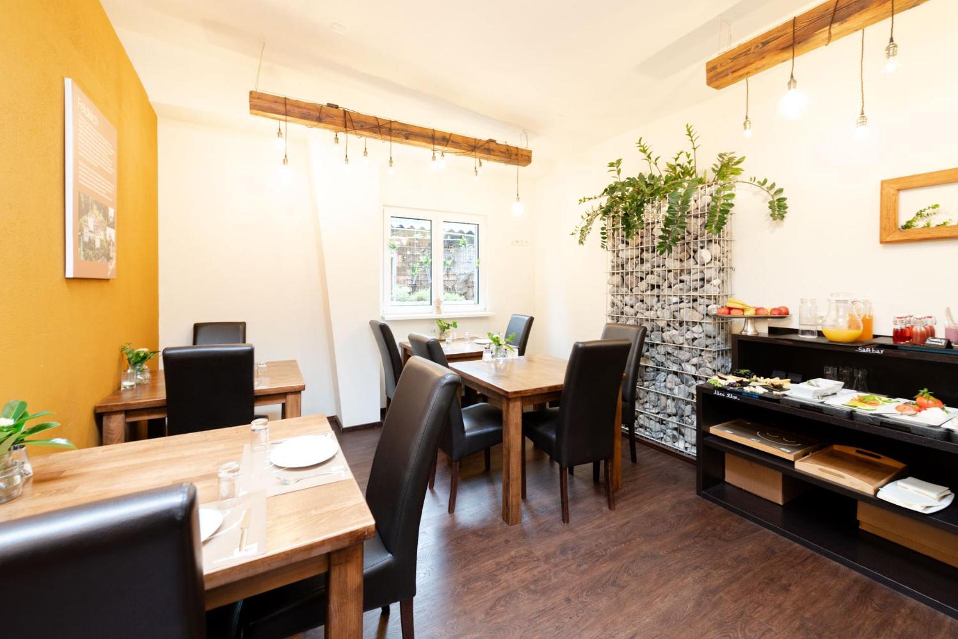 S'Matt Bob Hotel Фелдкирх Екстериор снимка