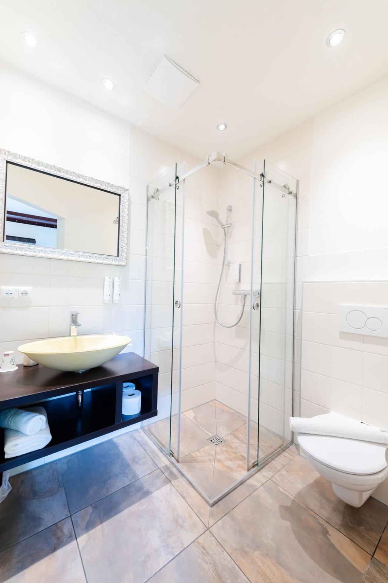 S'Matt Bob Hotel Фелдкирх Екстериор снимка