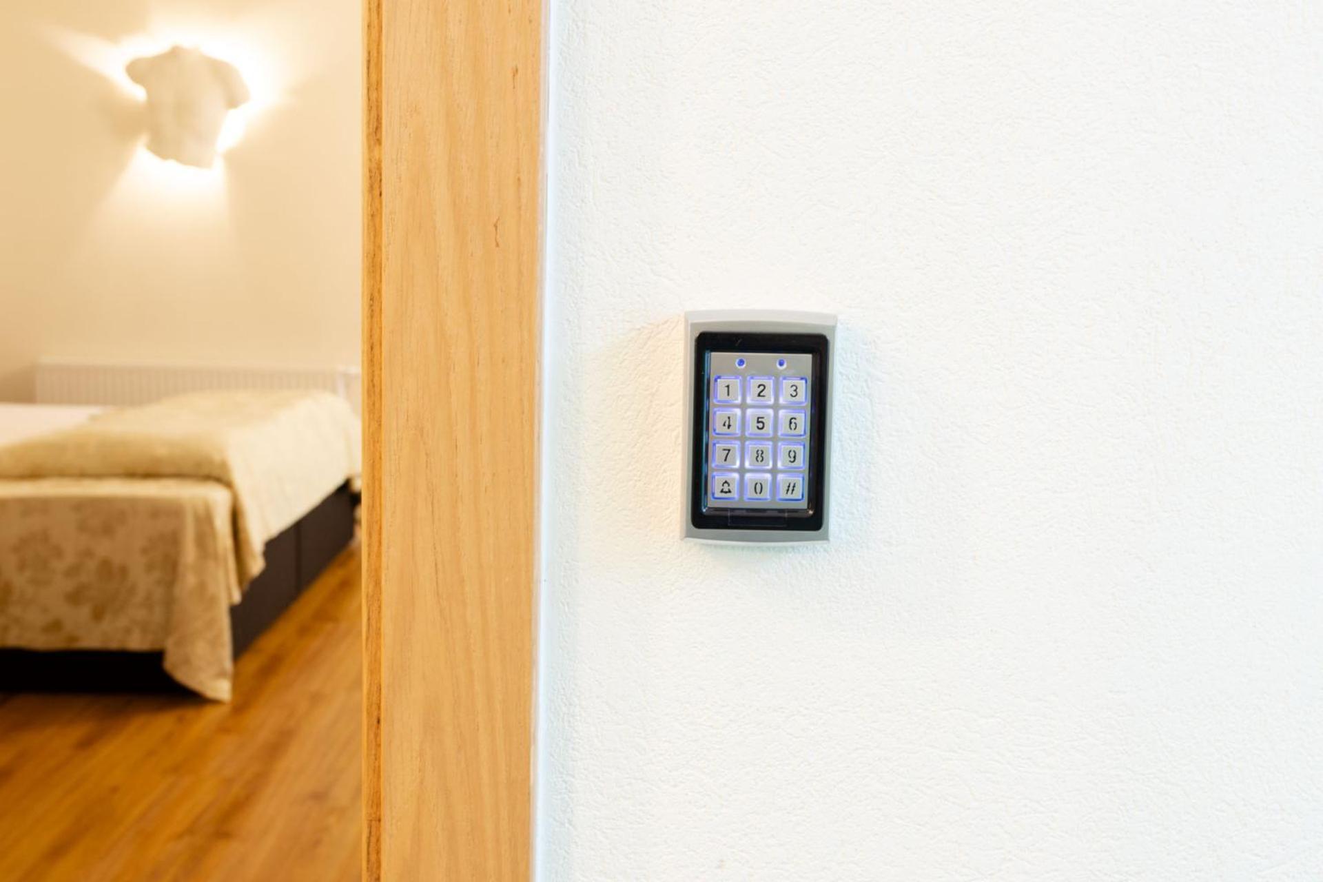 S'Matt Bob Hotel Фелдкирх Екстериор снимка